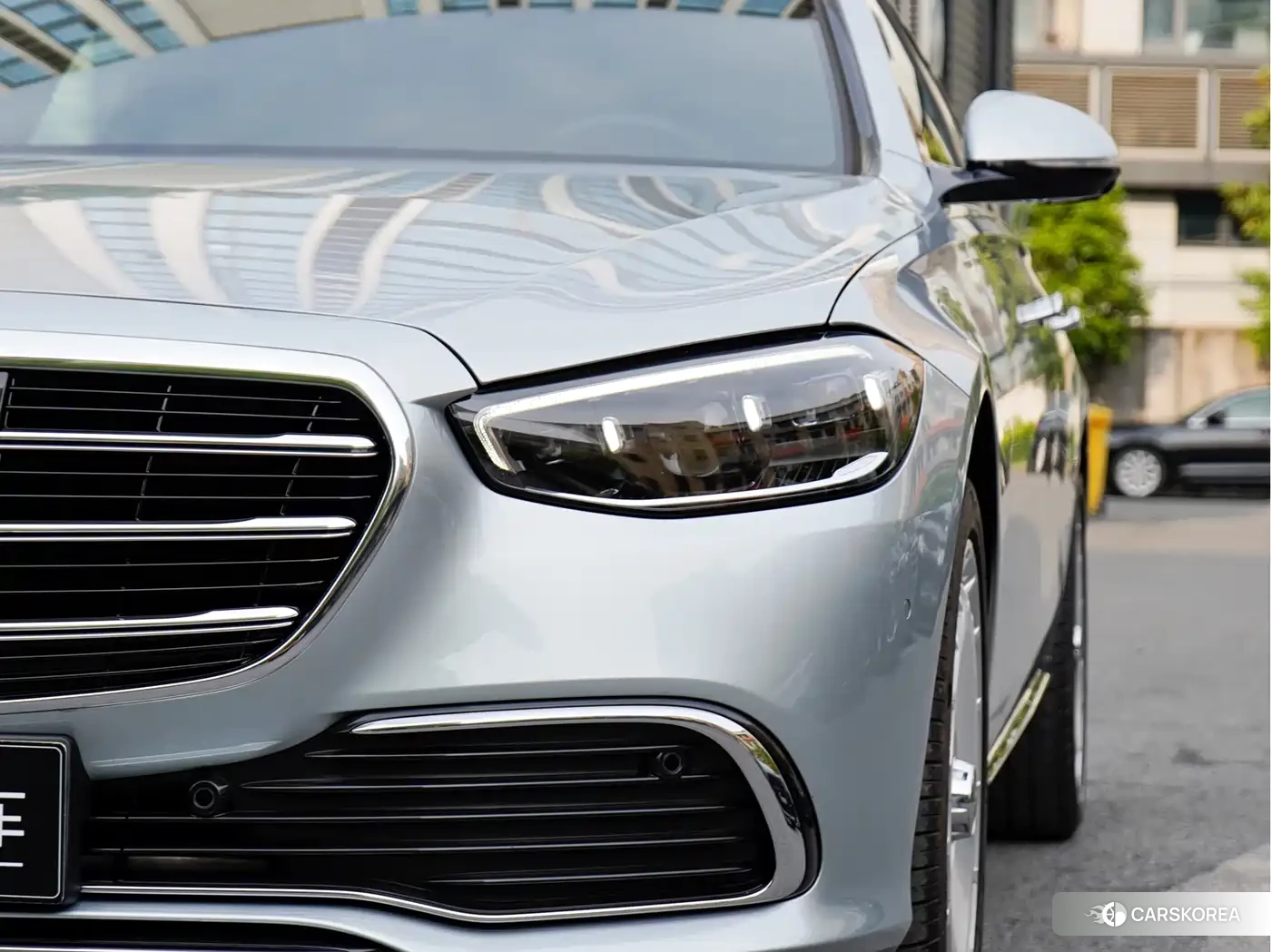 Mercedes-Benz S-Class 2025 Silver/gray из Китая, фото 2