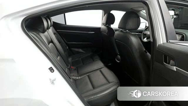 Hyundai The New Avante AD 2019 Белый из Кореи, фото 2