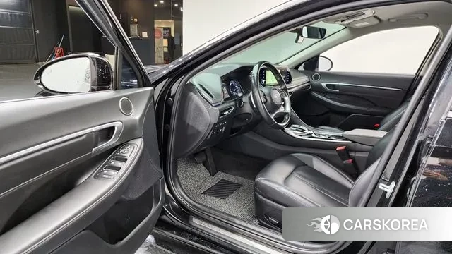 Hyundai Sonata (DN8) 2022 Черный из Кореи, фото 2