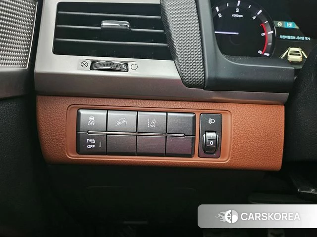 Ssangyong Rexton Sports 2019 Красный из Кореи, фото 2