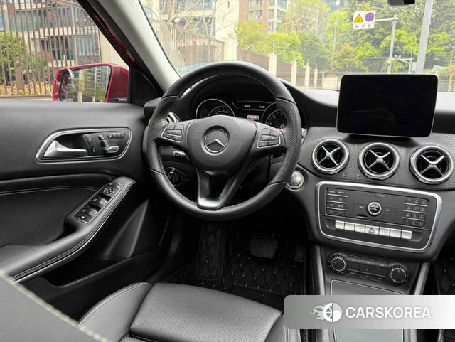 Mercedes-Benz GLA 2019 Красный из Китая, фото 2