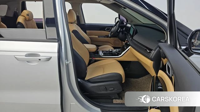 Kia Carnival 4th generation 2022 Белый из Кореи, фото 2