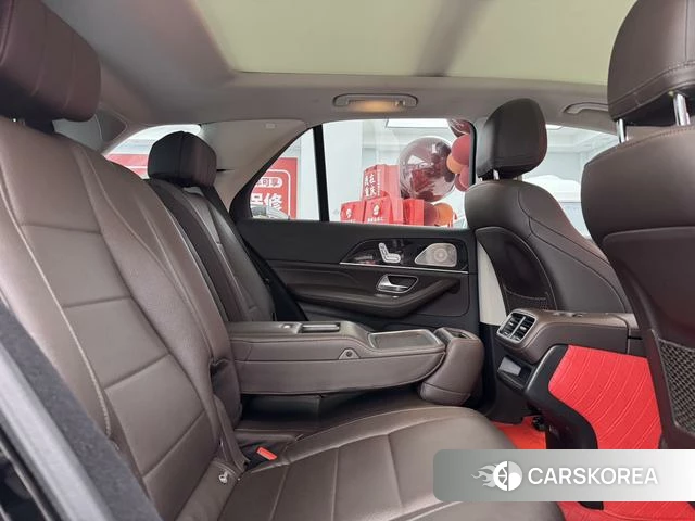 Mercedes-Benz GLE (import) 2022 Черный из Китая, фото 2