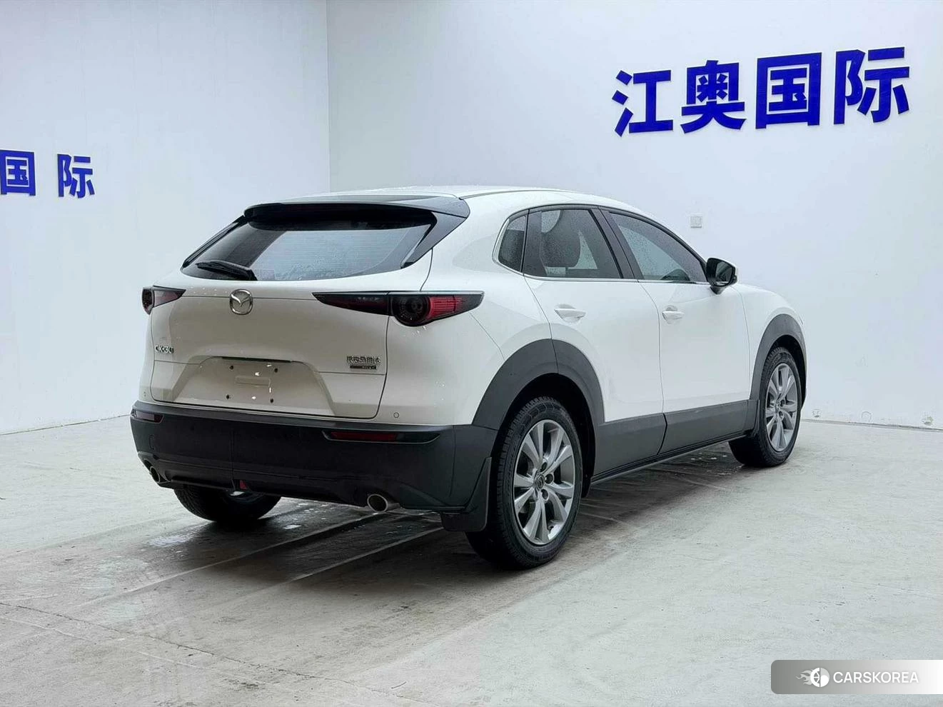 Mazda CX-30 2021 Белый из Китая, фото 2