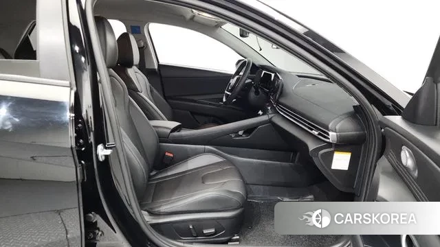 Hyundai The New Avante Hybrid (CN7) 2025 Черный из Кореи, фото 2