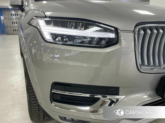 Volvo XC90 second Generation 2025 Серебристо-серый из Кореи, фото 2