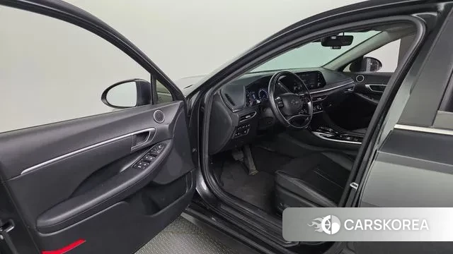 Hyundai Sonata (DN8) 2020 Серый из Кореи, фото 2