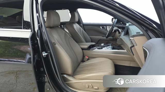 Kia K8 2023 Черный из Кореи, фото 2