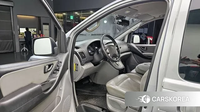 Hyundai The New Grand Starex 2018 Серебряный из Кореи, фото 2