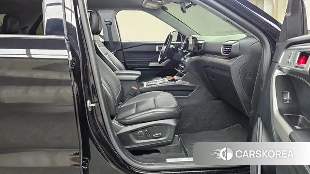 Ford Explorer 6th Generation 2020 Черный из Кореи, фото 2