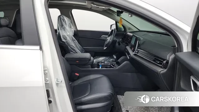 Kia Sportage 5th Generation 2023 Белый из Кореи, фото 2