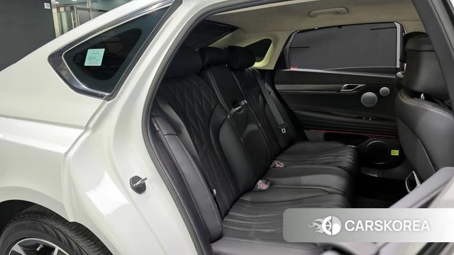 Genesis G80 (RG3) 2025 Белый из Кореи, фото 2