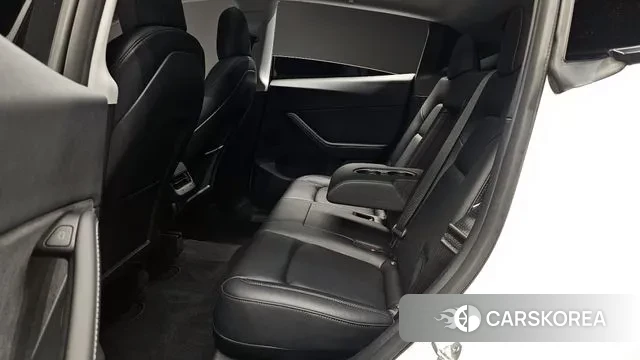 Tesla Model Y 2021 Белый из Кореи, фото 2