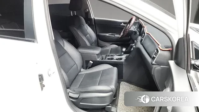 Kia Sportage 4th Generation 2018 Белый из Кореи, фото 2