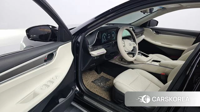 Hyundai The New Grandeur IG Hybrid 2021 Черный из Кореи, фото 2