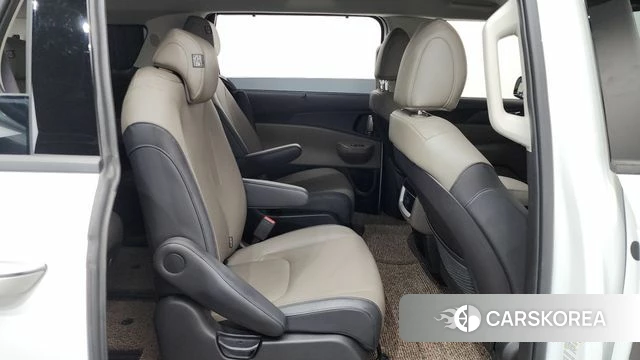 Kia The New Carnival 4th Generation 2023 Белый из Кореи, фото 2