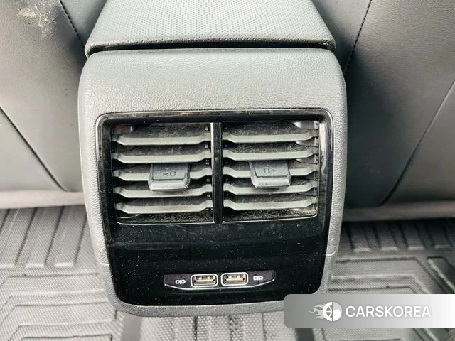 Volkswagen Sagitar 2023 Белый из Китая, фото 2