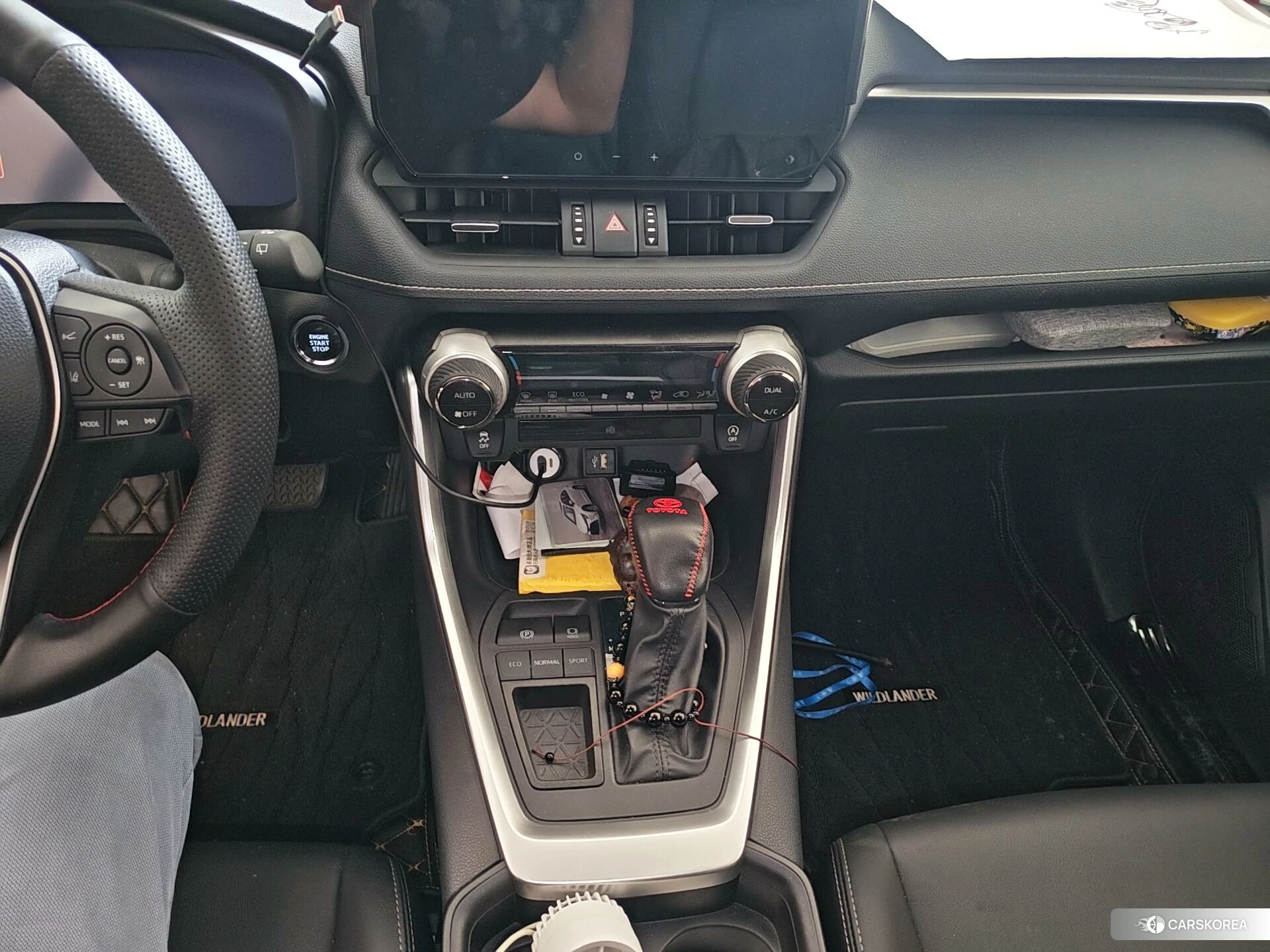 Toyota Wildlander 2023 Темно-серый из Китая, фото 2