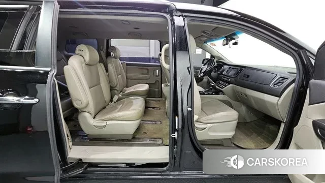 Kia The New Carnival 2020 Черный из Кореи, фото 2