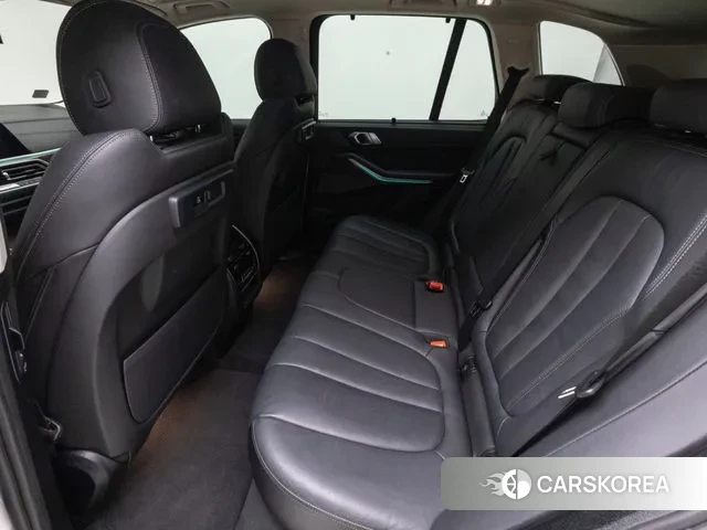 BMW X5 (G05) 2022 Белый из Кореи, фото 2