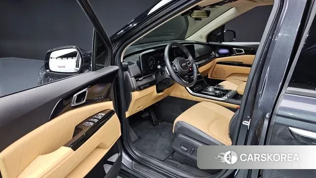 Kia Carnival 4th generation 2023 Черный из Кореи, фото 2