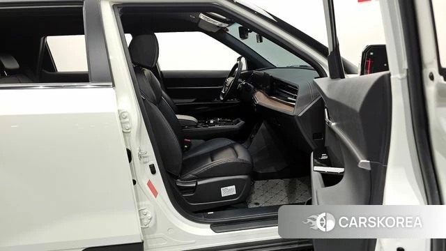 Ssangyong The New Torres 2025 Белый из Кореи, фото 2