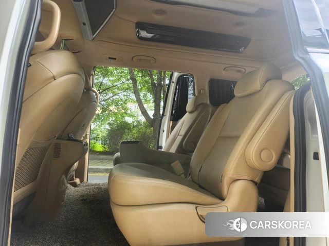 Kia The New Carnival 2018 Белый из Кореи, фото 2