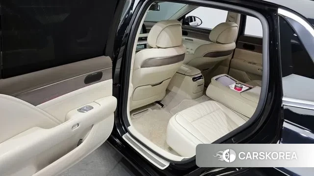 Genesis G90 (RS4) 2022 Черный из Кореи, фото 2