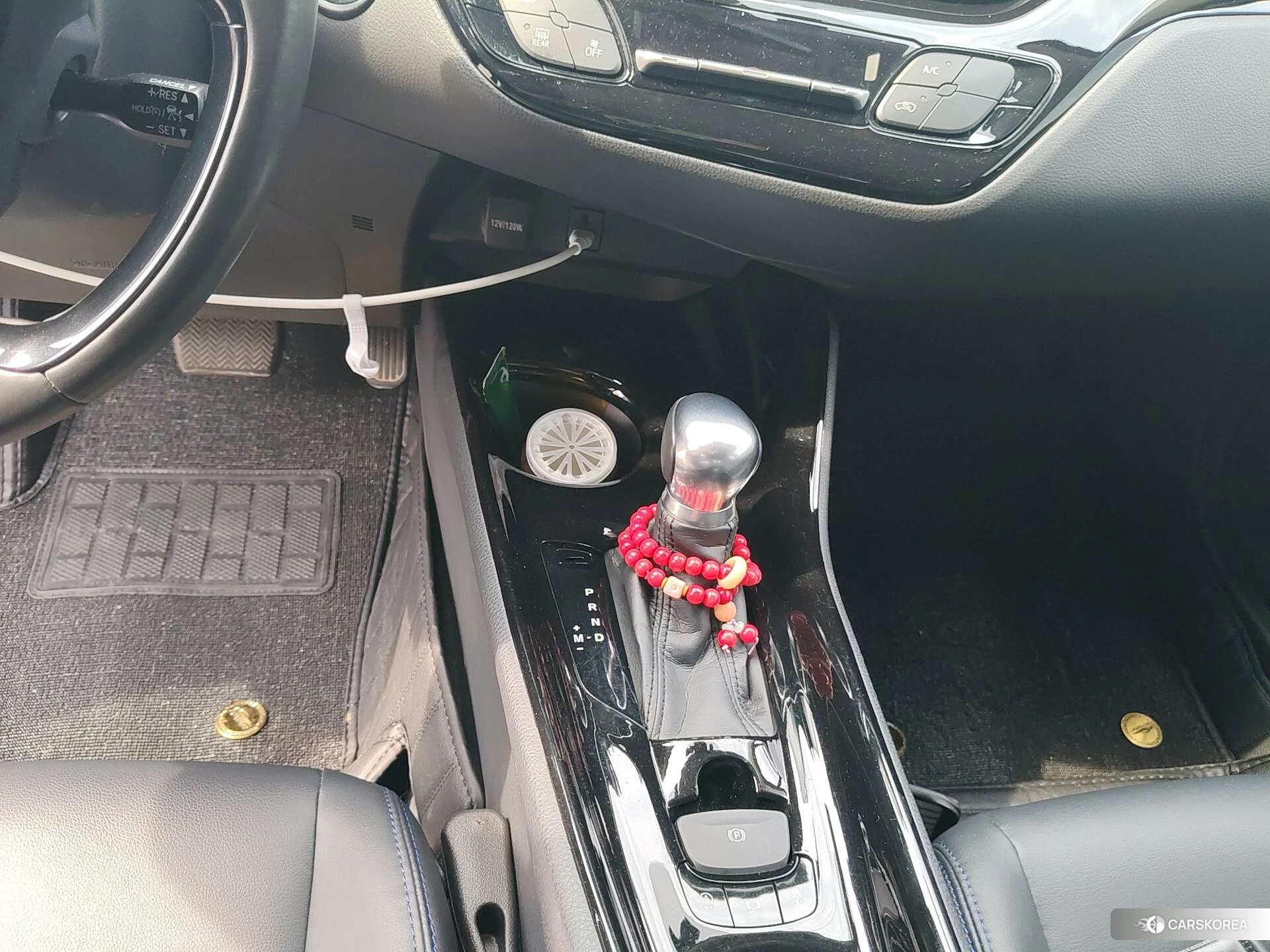 Toyota C-HR 2021 Белый из Китая, фото 2
