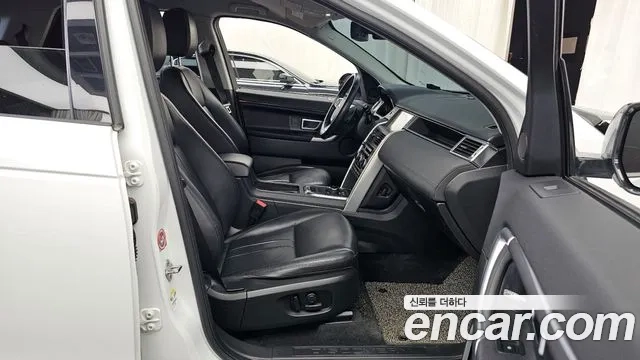 Land Rover Discovery Sports 2018 Белый из Кореи, фото 2