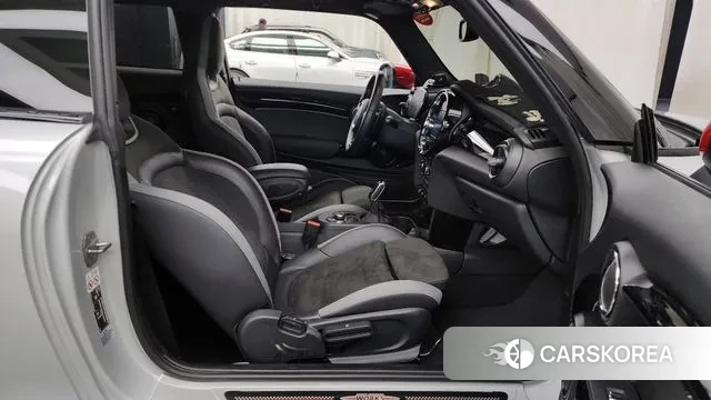 Mini Cooper S 2023 Серебристо-серый из Кореи, фото 2