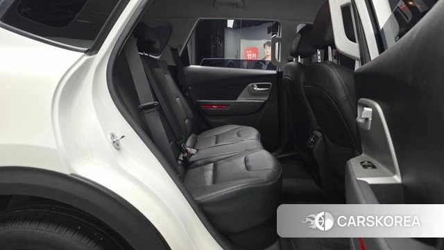 Kia Niro Plus 2022 Белый из Кореи, фото 2