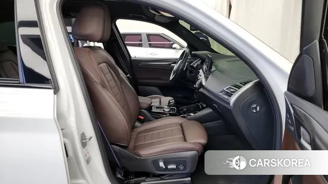 BMW X3 (G01) 2023 Белый из Кореи, фото 2