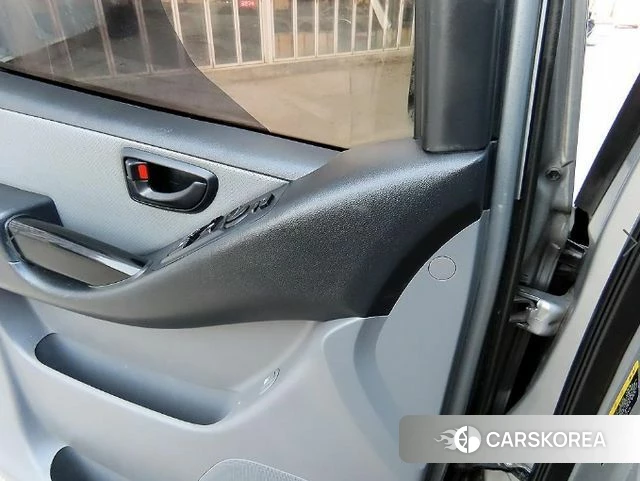 Hyundai The New Grand Starex 2019 Серебристо-серый из Кореи, фото 2