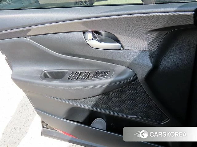 Hyundai The New Santa Fe 2022 Черный из Кореи, фото 2