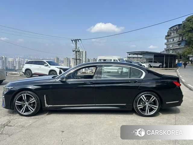 BMW 7 series id 3944885 из Китая 2