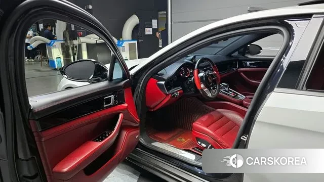 Porsche Panamera (971) 2018 Серебристо-серый из Кореи, фото 2