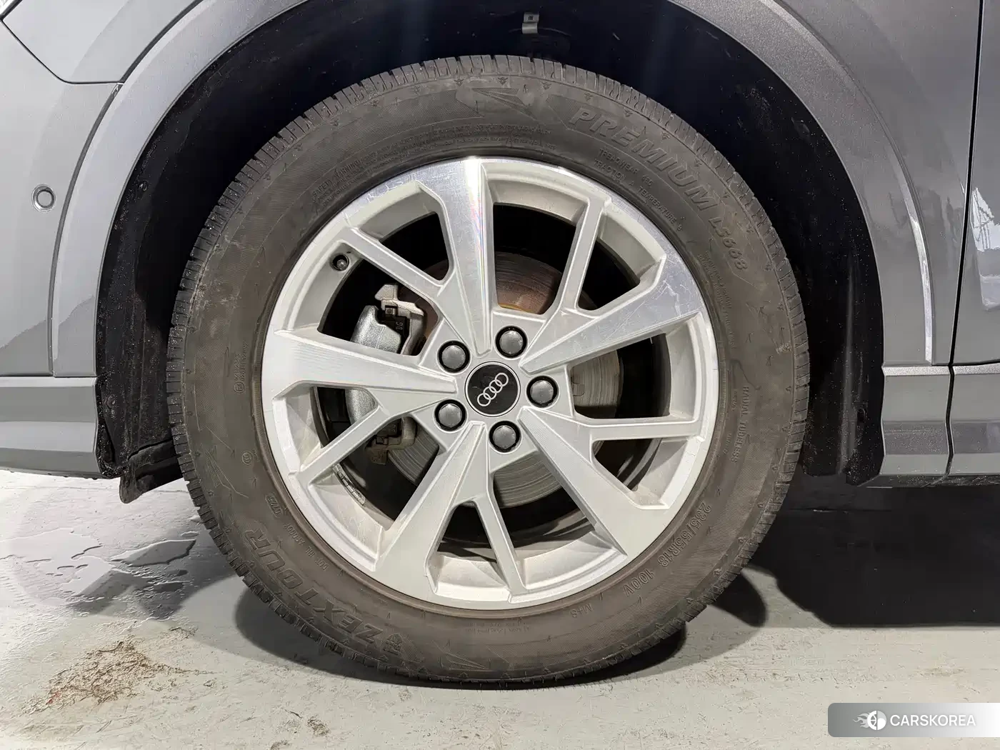 Audi Q3 Sportback 2022 Silver/gray из Китая, фото 2