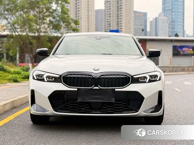 BMW 3 series 2025 Белый из Китая, фото 2
