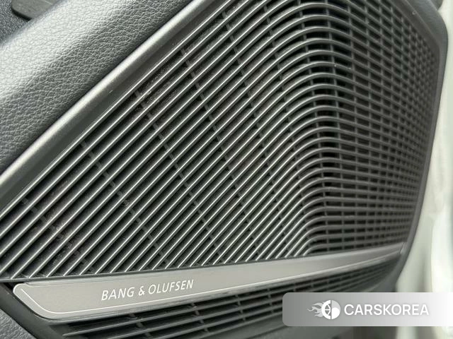 Audi S5 2021 Серебристо-серый из Китая, фото 2