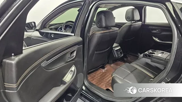 Chevrolet (GM Daewoo) Impala 2018 Черный из Кореи, фото 2