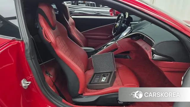 Ferrari Rome 2023 Красный из Кореи, фото 2