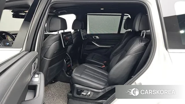 BMW X7 (G07) 2022 Белый из Кореи, фото 2