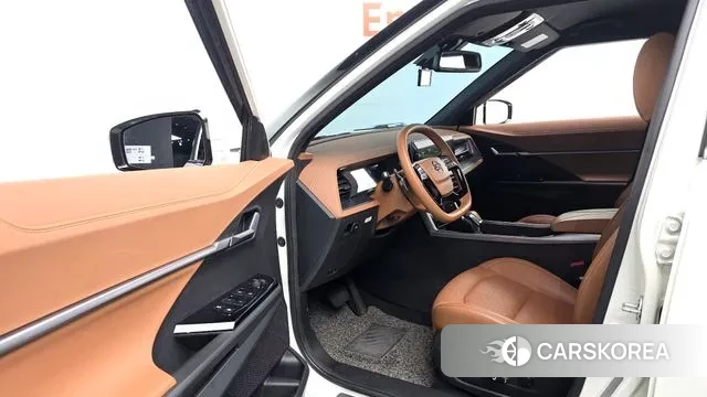 Ssangyong Torres 2022 Белый из Кореи, фото 2