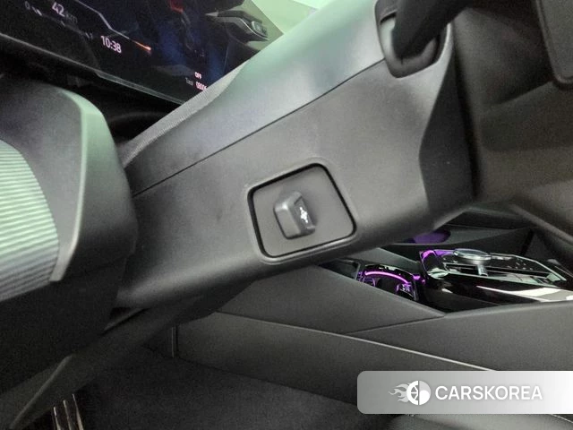BMW 5 Series (G60) 2026 Синий из Кореи, фото 2