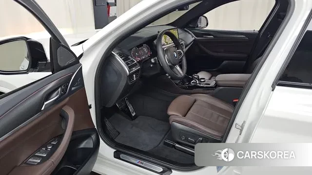 BMW X4 (G02) 2025 Белый из Кореи, фото 2