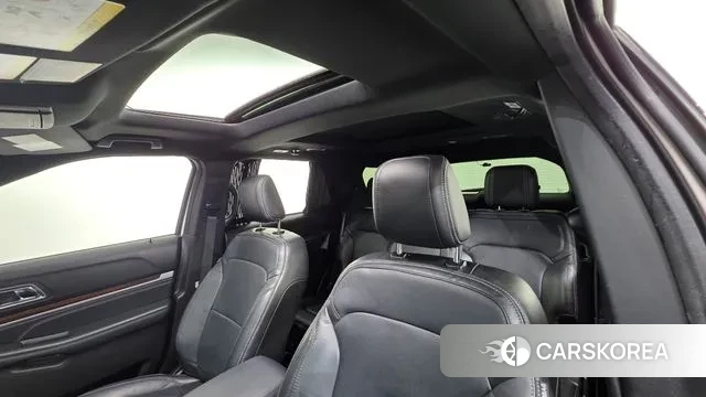 Ford Explorer 2018 Белый из Кореи, фото 2