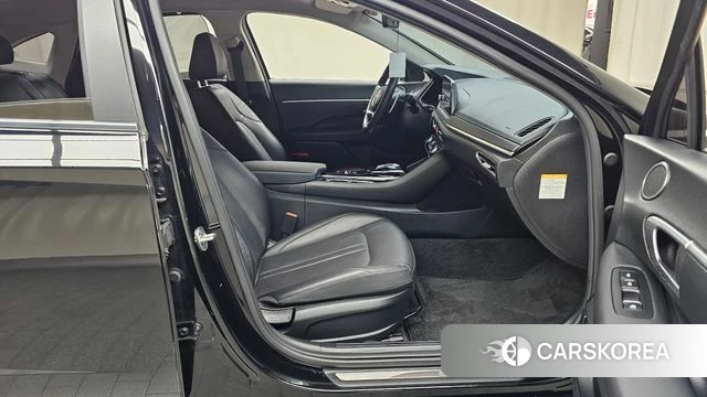 Hyundai Sonata Hybrid (DN8) 2020 Черный из Кореи, фото 2