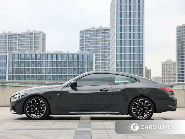 BMW 4 series 2024 Темно-серый из Китая, фото 2