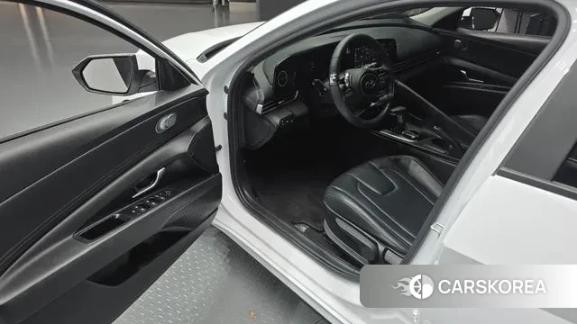 Hyundai Avante (CN7) 2021 Белый из Кореи, фото 2